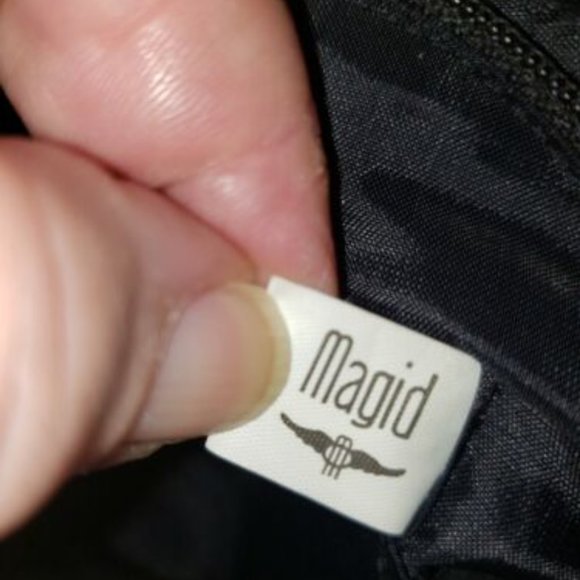 MAGID CLUTCH BLACK VELVET BEADED EVENING COCKTAIL PURSE SATIN LINING WITH POCKET - Picture 3 of 8